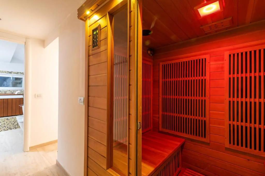 Moscova - Garibaldi Lusso, Sauna E Idromassaggio Мілан Екстер'єр фото