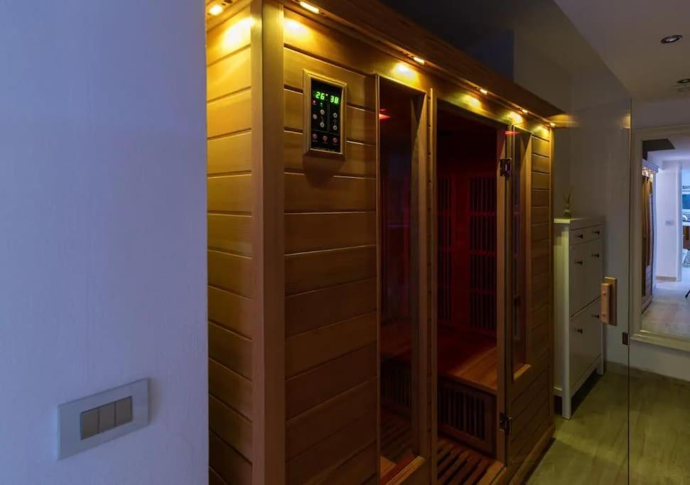 Moscova - Garibaldi Lusso, Sauna E Idromassaggio Мілан Екстер'єр фото